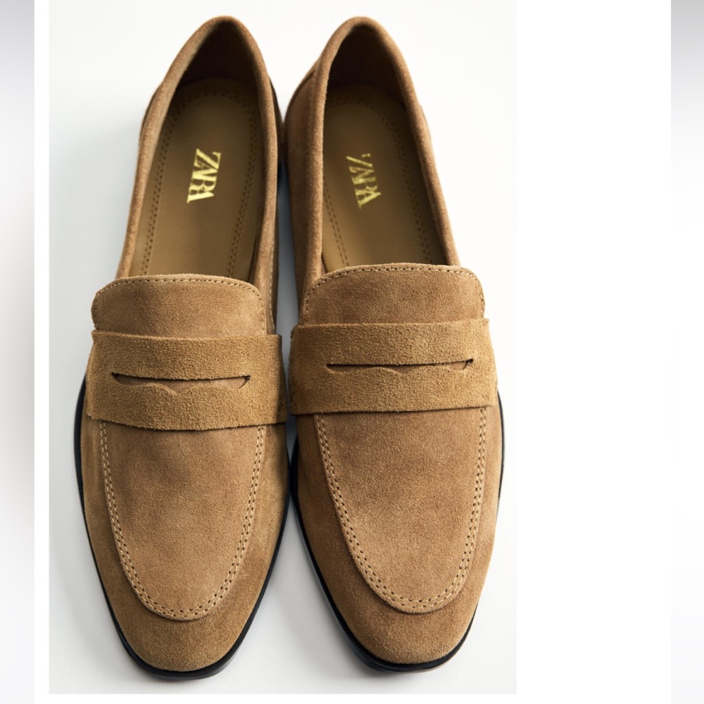 Zara Women's Brown Suede Loafers